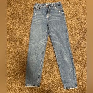 Bershka Denim Mom Slim women’s Size 6 Jeans